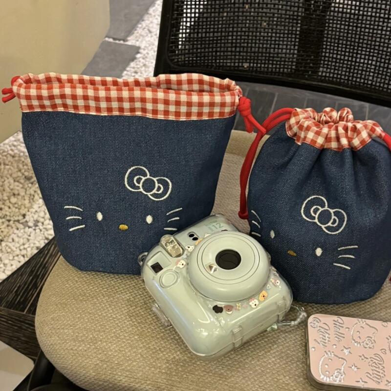 Sanrio Hello Kitty Portable Co - Women Accessories Organizer 评论和价格
