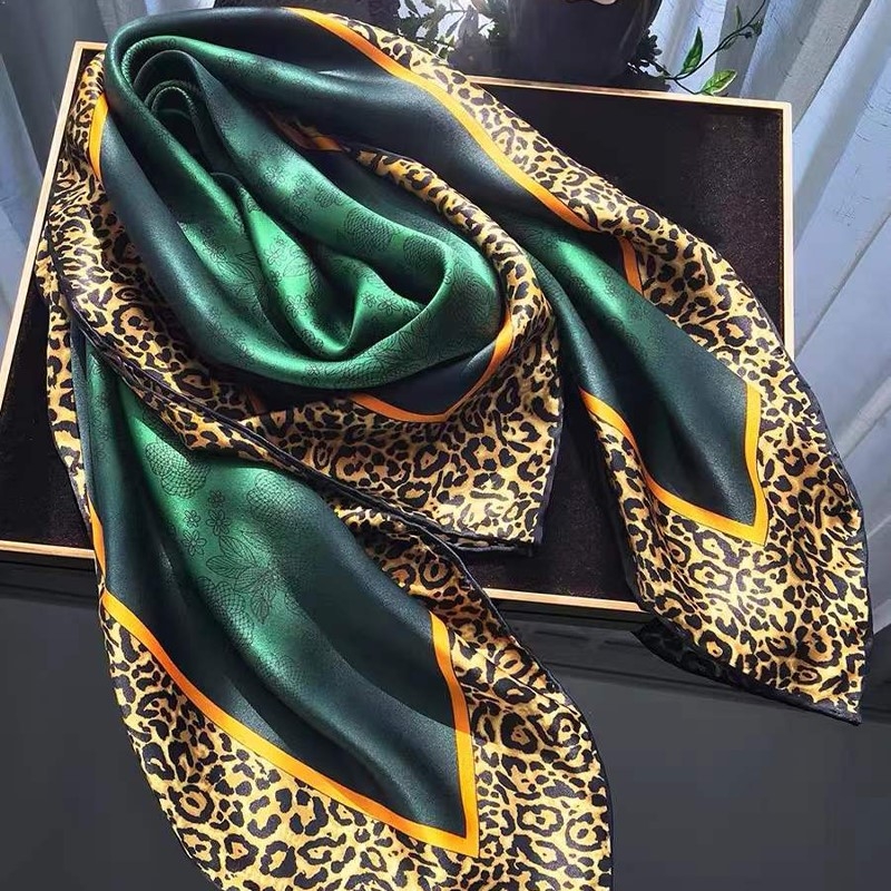 [BYSIFA] New Emerald Green Sil - Accessories Brand For Women 评论和价格