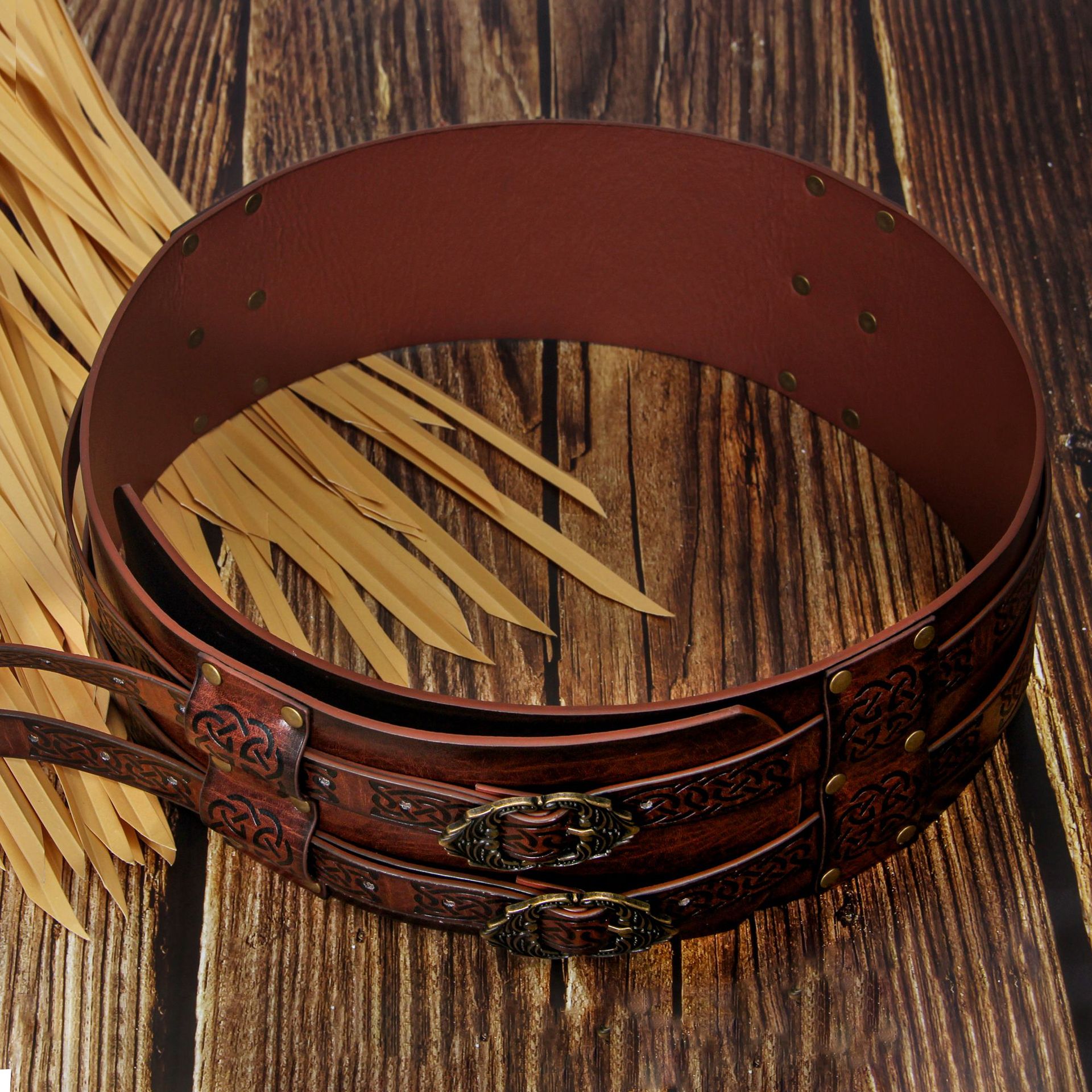 Men Women Runic Leather Belt D - Women'S Viking Accessories 评论和价格