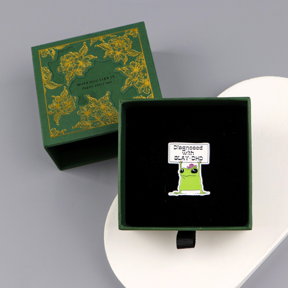 Frog Enamel Pin Badge for Wome - Women Accessories Box 评论和价格